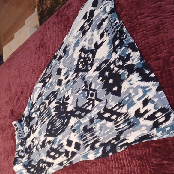 Knit skirt - Picture 1 of 4